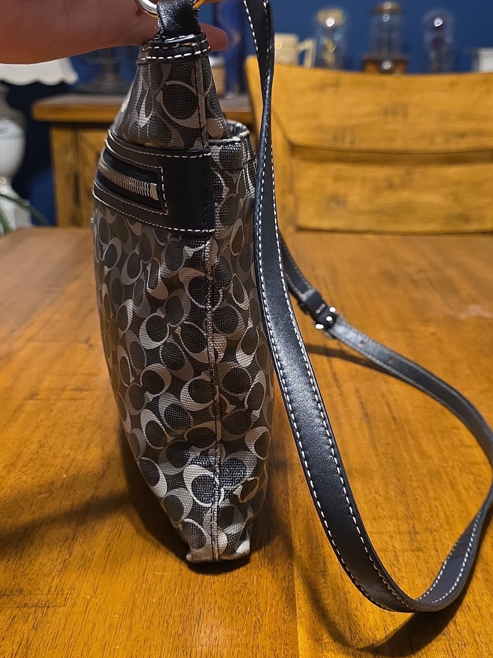 Coach Chelsea Signature crossbody bag F17120 - Picture 3 of 16